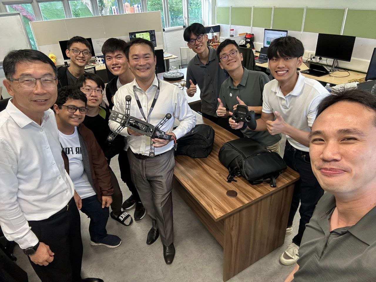 Mr Tan Peng Yam Visits AETHER